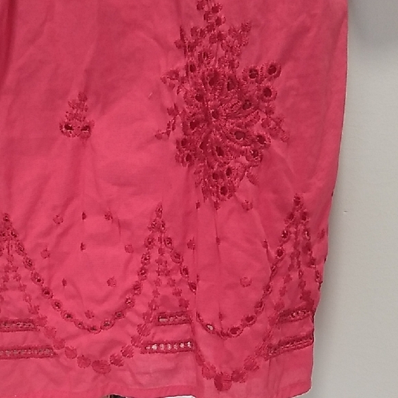 Women's Raspberry Blouse - Picture 3 of 16